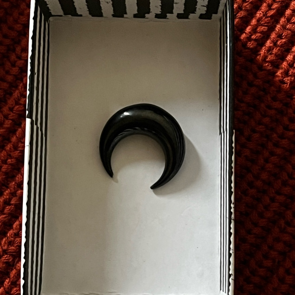 Size 00 Black Pincher Jewelry For Stretched Piercings